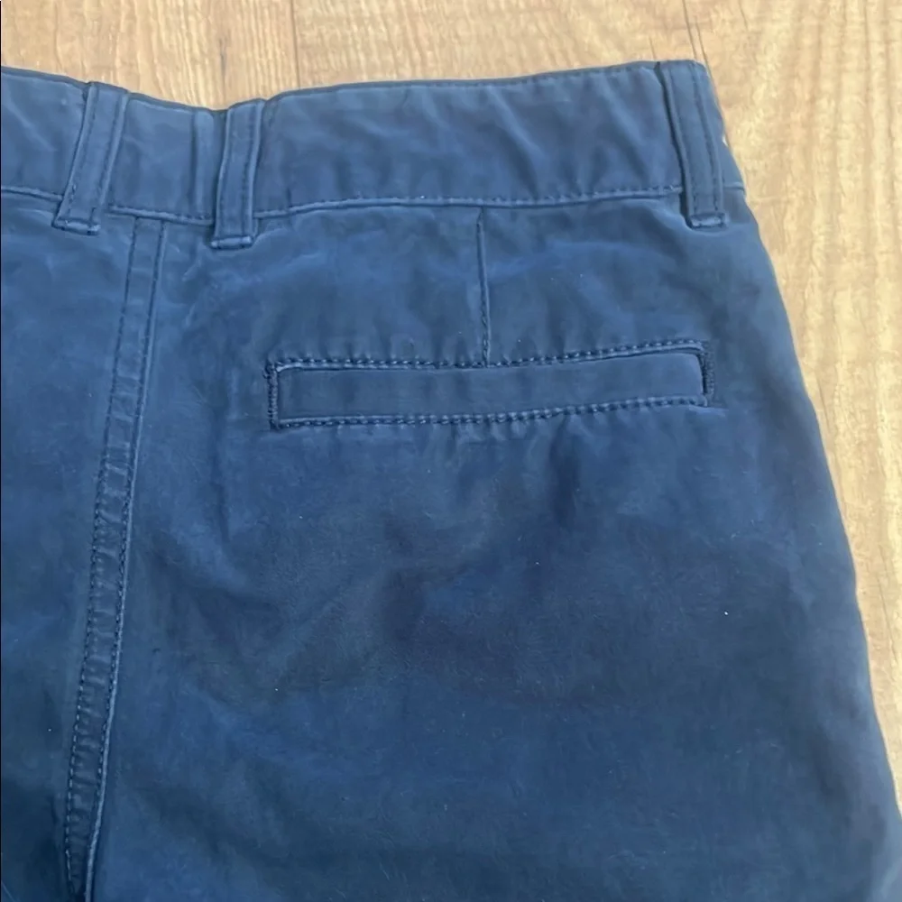 Old Navy Boys Performance Quick Dry Chino Shorts - Size 8 Slim - Navy Blue
